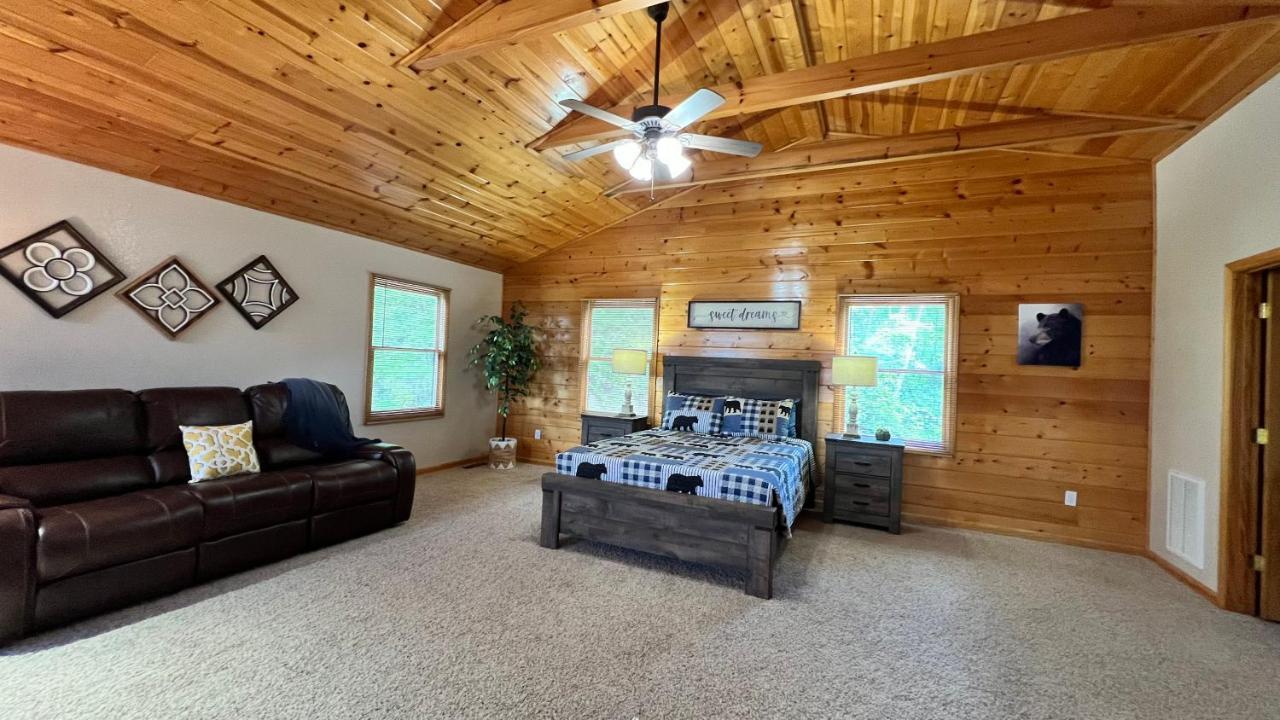 Mistletoe Cabin- Private Cabin W Views, Hottub, Pet Friendly Murphy Kültér fotó